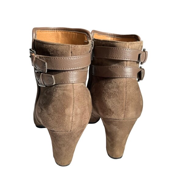 Women's Brown Boots Size 9 - Picture 8 of 11